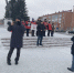 Сегодня на площади Победы у памятника Воина-освободителя в городе Таре состоялась церемония возложения цветов, посвящённая Дню Неизвестного Солдата.. - Тарское городское поселение